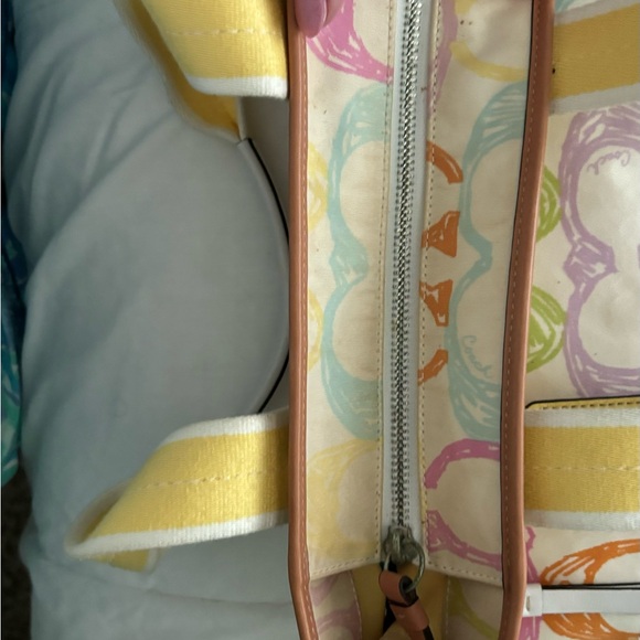 Coach multi color hand bag - Picture 7 of 11